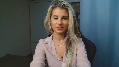 KristineSensual live cam on Cam4