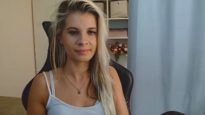 KristineSensual live cam on Cam4
