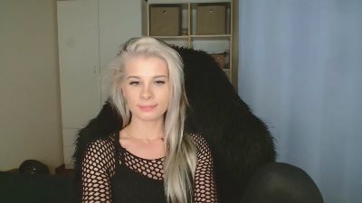 KristineSensual live cam on Cam4