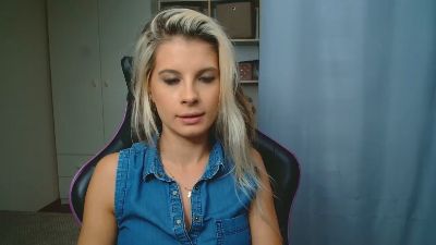 KristineSensual live cam on Cam4
