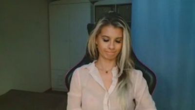KristineSensual live cam on Cam4