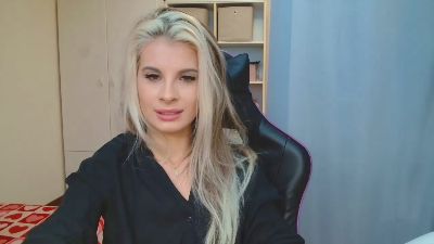 KristineSensual live cam on Cam4