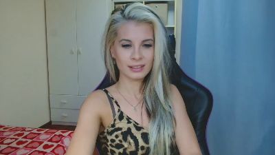 KristineSensual live cam on Cam4