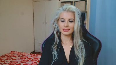 KristineSensual live cam on Cam4