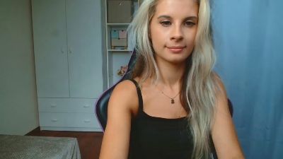 KristineSensual live cam on Cam4