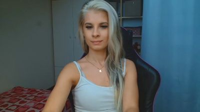 KristineSensual live cam on Cam4