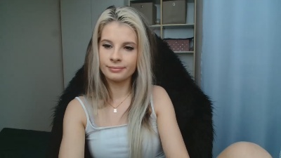 KristineSensual live cam on Cam4