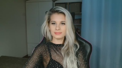KristineSensual live cam on Cam4