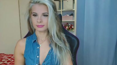 KristineSensual live cam on Cam4