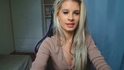 KristineSensual live cam on Cam4