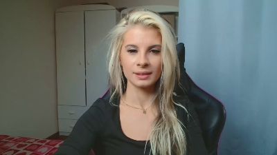 KristineSensual live cam on Cam4