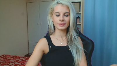 KristineSensual live cam on Cam4