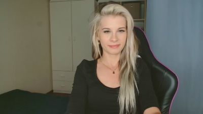 KristineSensual live cam on Cam4