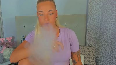 KristyAlone live cam on Cam4