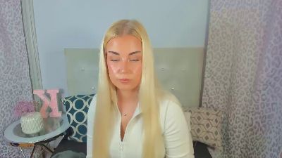 KristyAlone live cam on Cam4