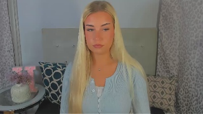 KristyAlone live cam on Cam4