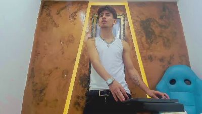 Kroddy_Sw_ live cam on Cam4