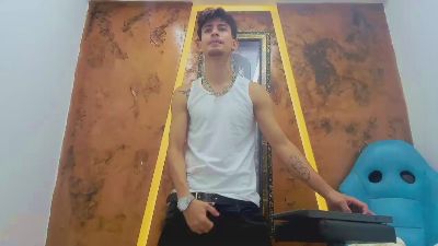 Kroddy_Sw_ live cam on Cam4