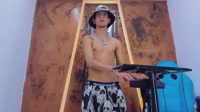 Kroddy_Sw_ live cam on Cam4