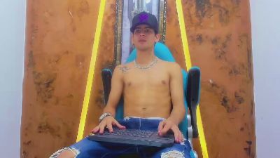 Kroddy_Sw_ live cam on Cam4