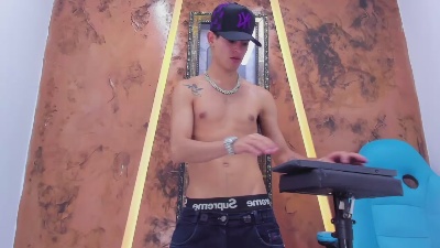 Kroddy_Sw_ live cam on Cam4