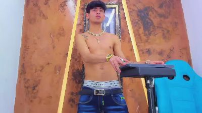 Kroddy_Sw_ live cam on Cam4
