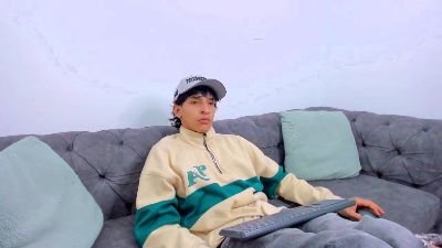 KroyWave live cam on Cam4