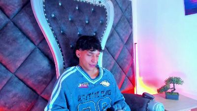 KroyWave live cam on Cam4