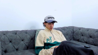 KroyWave live cam on Cam4