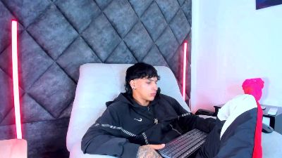 KroyWave live cam on Cam4