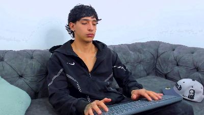 KroyWave live cam on Cam4