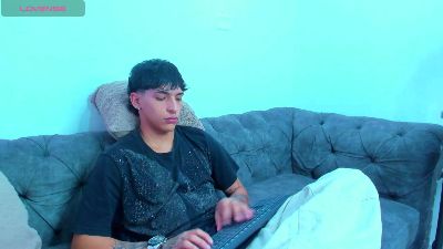 KroyWave live cam on Cam4
