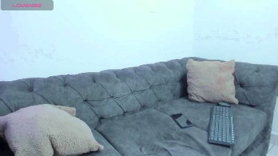 KroyWave live cam on Cam4