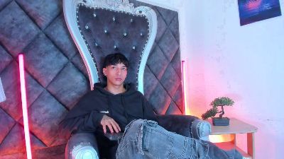 KroyWave live cam on Cam4