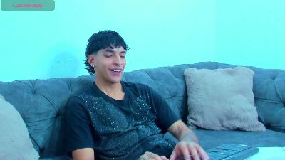 KroyWave live cam on Cam4