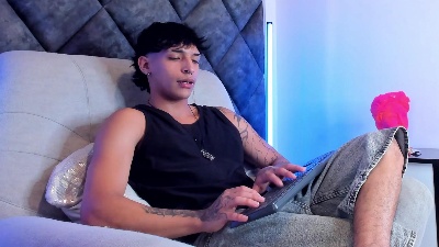 KroyWave live cam on Cam4