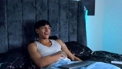 KroyWave live cam on Cam4