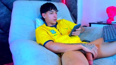 KroyWave live cam on Cam4