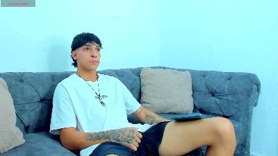 KroyWave live cam on Cam4