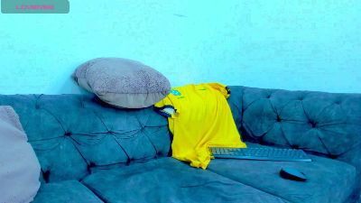 KroyWave live cam on Cam4
