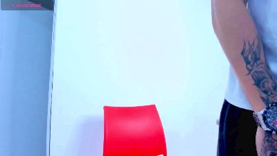 KroyWave live cam on Cam4