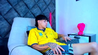 KroyWave live cam on Cam4