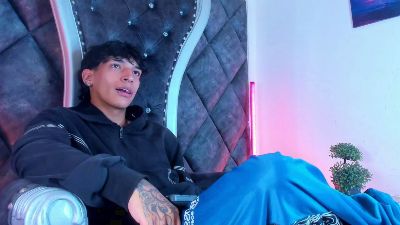 KroyWave live cam on Cam4