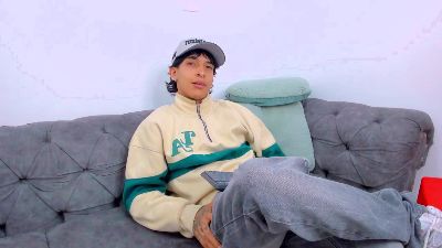 KroyWave live cam on Cam4