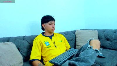 KroyWave live cam on Cam4