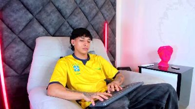 KroyWave live cam on Cam4