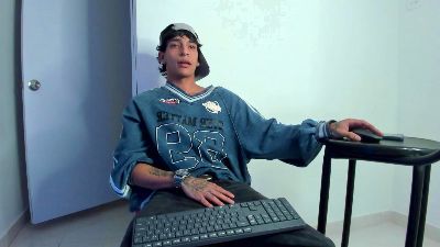 KroyWave live cam on Cam4