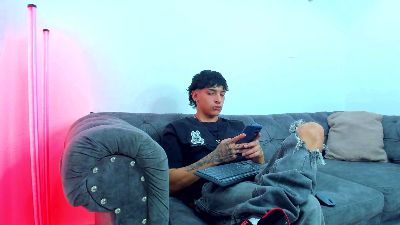 KroyWave live cam on Cam4