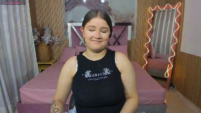 Krystal_tay live cam on Cam4