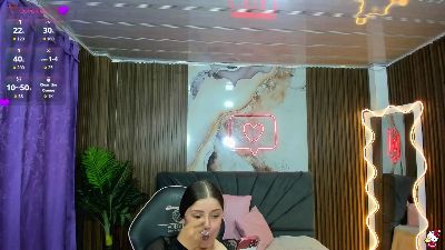 Krystal_tay live cam on Cam4